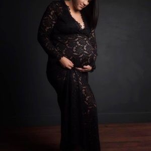 Maternity gown for photoshoot